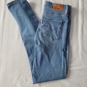 Levi's Women's Red Tab Skinny Jeans